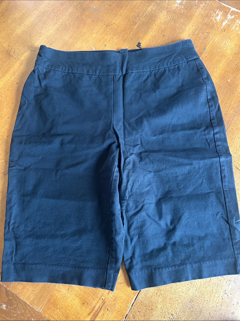 Chico’s Blue So Slimming Pull-On Shorts Black Size 1 Short Cotton Blend Medium